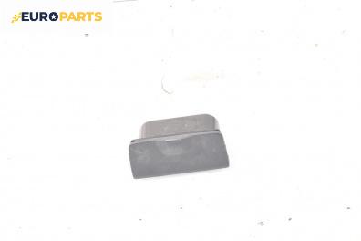 Пепелник за Mazda Premacy Minivan (07.1999 - 03.2005)