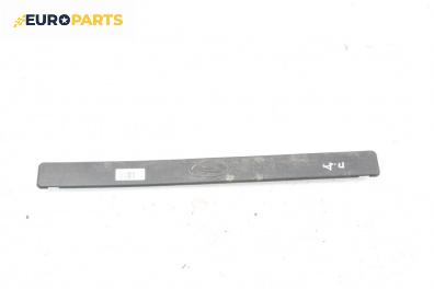 Интериорна лайсна за SsangYong Rexton SUV I (04.2002 - 07.2012), 4+1 вр., джип