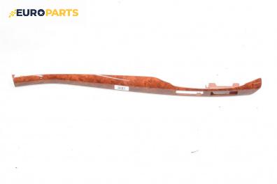 Интериорна лайсна за Toyota Avensis II Station Wagon (04.2003 - 11.2008), 4+1 вр., комби