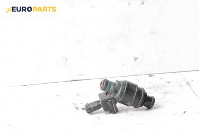 Дюза бензин за Volvo V40 Estate (07.1995 - 06.2004) 2.0, 136 к.с.