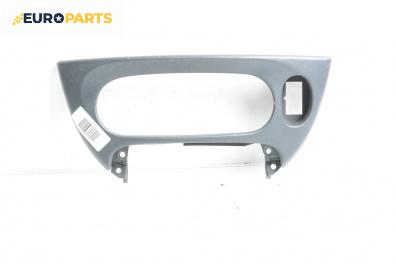 Интериорна пластмаса за Renault Megane I Coach (03.1996 - 08.2003), 2+1 вр., купе, позиция: предна