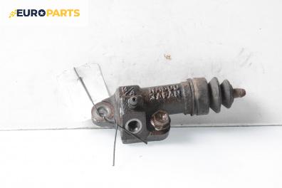 Долна помпа за съединител за Suzuki Liana Hatchback (07.2001 - 12.2007)