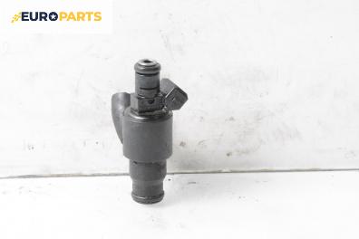 Дюза бензин за Audi A8 Sedan 4D (03.1994 - 12.2002) 4.2 quattro, 299 к.с.