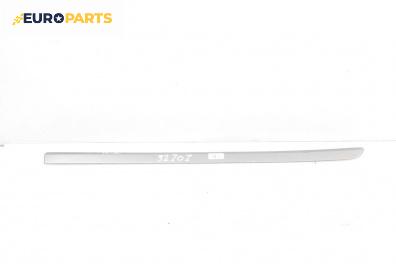 Лайсна за Volvo V50 Estate (12.2003 - 12.2012), комби, позиция: предна, лява