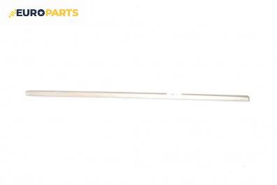 Външни лайсни за Mercedes-Benz C-Class Sedan (W202) (03.1993 - 05.2000), седан, позиция: предна