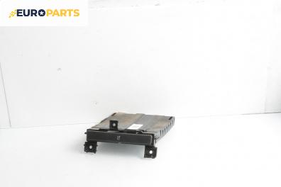 Поставка за чаши за Nissan Almera II Hatchback (01.2000 - 12.2006)