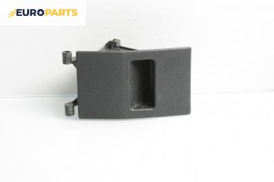 Пепелник за Ford Fiesta V Hatchback (11.2001 - 03.2010)