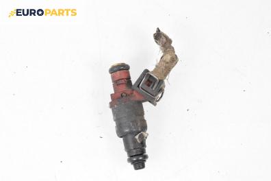 Дюза бензин за Mercedes-Benz CLK-Class Coupe (C208) (06.1997 - 09.2002) 200 (208.335), 136 к.с.