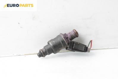 Дюза бензин за Volvo V40 Estate (07.1995 - 06.2004) 2.0, 140 к.с.