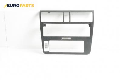 Централна конзола за Audi A4 Avant B5 (11.1994 - 09.2001)