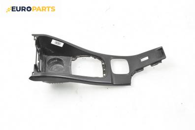 Централна конзола за Renault Megane III Grandtour (11.2008 - 04.2016)