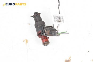 Дюза бензин за Mercedes-Benz E-Class Sedan (W210) (06.1995 - 08.2003) E 200 (210.035), 136 к.с.