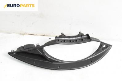 Интериорна пластмаса километраж за Ford Focus I Hatchback (10.1998 - 12.2007), 4+1 вр., хечбек