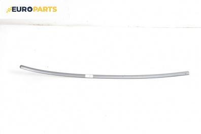 Външни лайсни за Ford Mondeo III Turnier (10.2000 - 03.2007), комби, позиция: предна