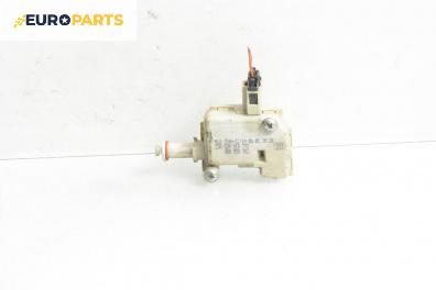 Ключалка за капачката на резервоара за Audi A2 Hatchback (02.2000 - 08.2005), хечбек