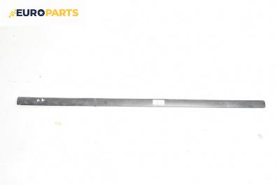 Външни лайсни за Volkswagen Passat III Sedan B5 (08.1996 - 12.2001), седан, позиция: дясна