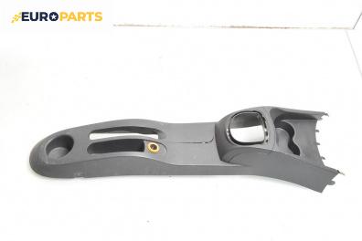 Централна конзола за Renault Clio III Hatchback (01.2005 - 12.2012)