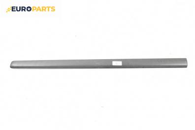 Външни лайсни за Volkswagen Polo Hatchback IV (10.2001 - 12.2005), хечбек, позиция: дясна