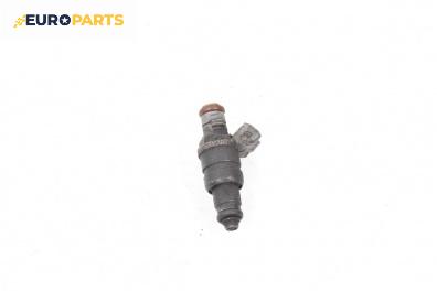 Дюза бензин за Mercedes-Benz C-Class Estate (S202) (06.1996 - 03.2001) C 180 T (202.078), 122 к.с.