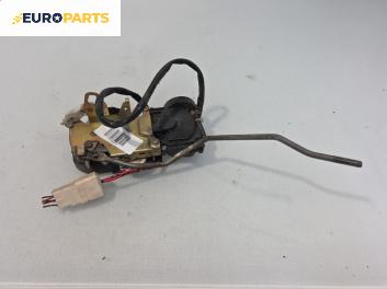 Брава на врата за Mazda 323 F VI Hatchback (09.1998 - 05.2004), позиция: предна, дясна