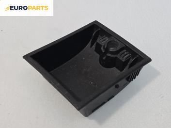 Пепелник за Saab 9-3 Sedan (09.2002 - 02.2015)