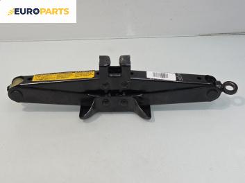 Крик за Toyota Avensis II Sedan (04.2003 - 11.2008)