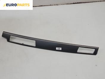 Интериорна пластмаса за BMW 5 Series E60 Touring E61 (06.2004 - 12.2010), 4+1 вр., комби, позиция: предна