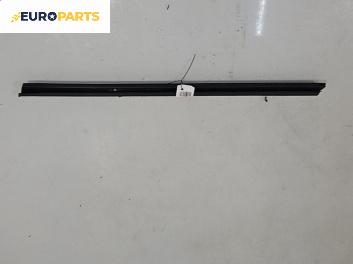 Уплътнение стъкло за Peugeot 308 Hatchback I (09.2007 - 12.2016), 4+1 вр., хечбек, позиция: предна, лява