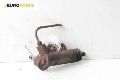 Долна помпа за съединител за Toyota Corolla E10 Sedan (06.1991 - 11.1999)