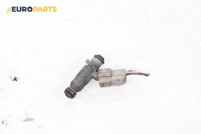 Дюза бензин за Hyundai Sonata IV Sedan (03.1998 - 12.2005) 2.0 16V, 131 к.с.