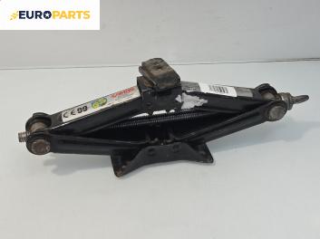 Крик за Toyota Corolla E10 Sedan (06.1991 - 11.1999)