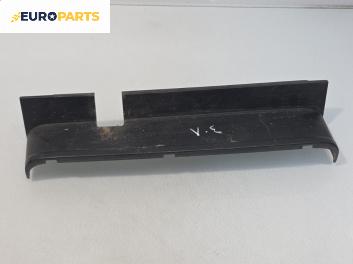 Интериорна пластмаса за Volkswagen Caddy III (03.2004 - 05.2015), 2+1 вр., товарен, позиция: лява