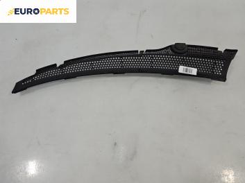 Кора под чистачки за Mercedes-Benz C-Class Sedan (W202) (03.1993 - 05.2000), 4+1 вр., седан