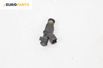 Дюза бензин за Peugeot 206 Hatchback (08.1998 - 12.2012) 1.4 i, 75 к.с.