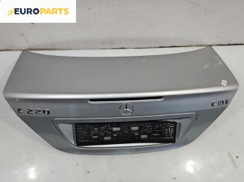Заден капак за Mercedes-Benz C-Class Sedan (W203) (05.2000 - 08.2007), 4+1 вр., седан, позиция: задна