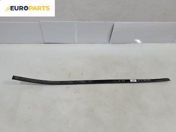 Лайсна за Toyota Corolla E11 Liftback (04.1997 - 01.2002), хечбек, позиция: лява