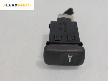 Бутон централно заключване за Volvo V40 Estate (07.1995 - 06.2004)