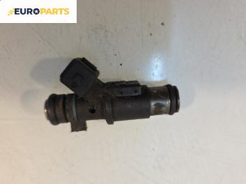 Дюза бензин за Peugeot 206 Hatchback (08.1998 - 12.2012) 1.4 i, 75 к.с.