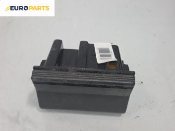 Пепелник за Renault Clio I Hatchback (05.1990 - 09.1998)