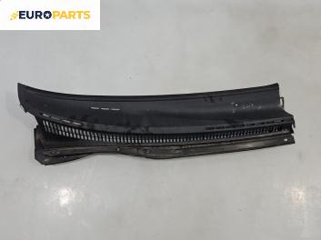 Кора под чистачки за Toyota Corolla E12 Hatchback (11.2001 - 02.2007), 4+1 вр., хечбек