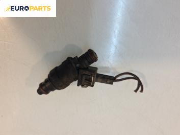 Дюза бензин за Audi 80 Avant B4 (09.1991 - 01.1996) 2.0 E, 115 к.с.