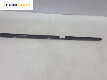 Декоративна лайсна за Volkswagen Golf V Hatchback (10.2003 - 02.2009), 4+1 вр., хечбек