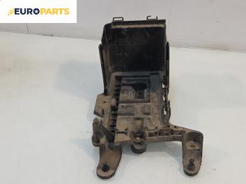 Стойка акумулатор за Audi A3 Hatchback II (05.2003 - 08.2012), 2+1 вр., хечбек