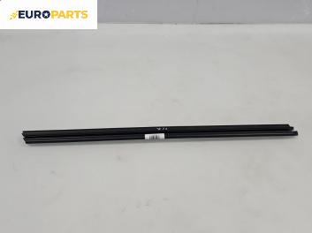 Уплътнение стъкло за BMW 5 Series F10 Sedan F10 (01.2009 - 02.2017), 4+1 вр., седан, позиция: предна, лява