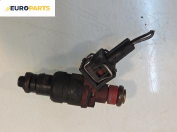 Дюза бензин за Mercedes-Benz C-Class Sedan (W202) (03.1993 - 05.2000) C 180 (202.018), 122 к.с.