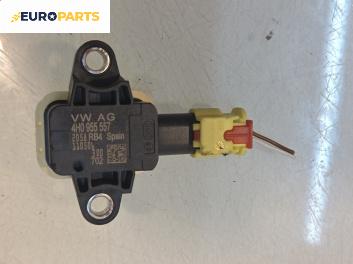 Сензор airbag за Audi A8 Sedan 4H (11.2009 - 01.2018), № 4H0955557