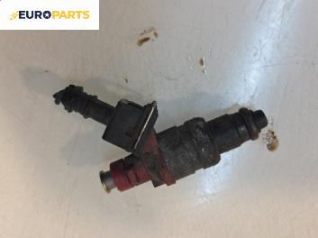 Дюза бензин за Mercedes-Benz E-Class Sedan (W210) (06.1995 - 08.2003) E 200 (210.035), 136 к.с.