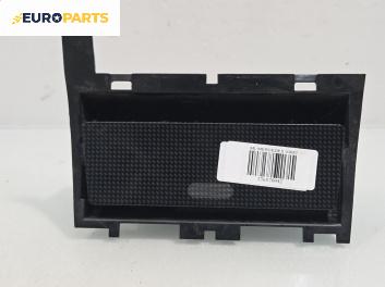 Пепелник за Mercedes-Benz M-Class SUV (W163) (02.1998 - 06.2005)