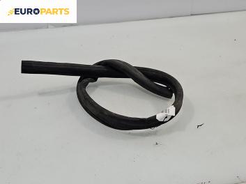 Уплътнение за преден капак за Renault Clio III Hatchback (01.2005 - 12.2012), позиция: предна