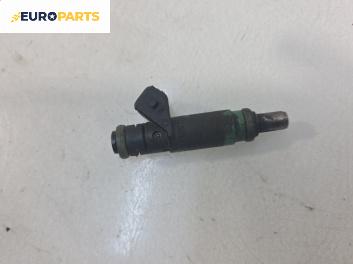 Дюза бензин за Ford Fiesta V Hatchback (11.2001 - 03.2010) 1.4 16V, 80 к.с.